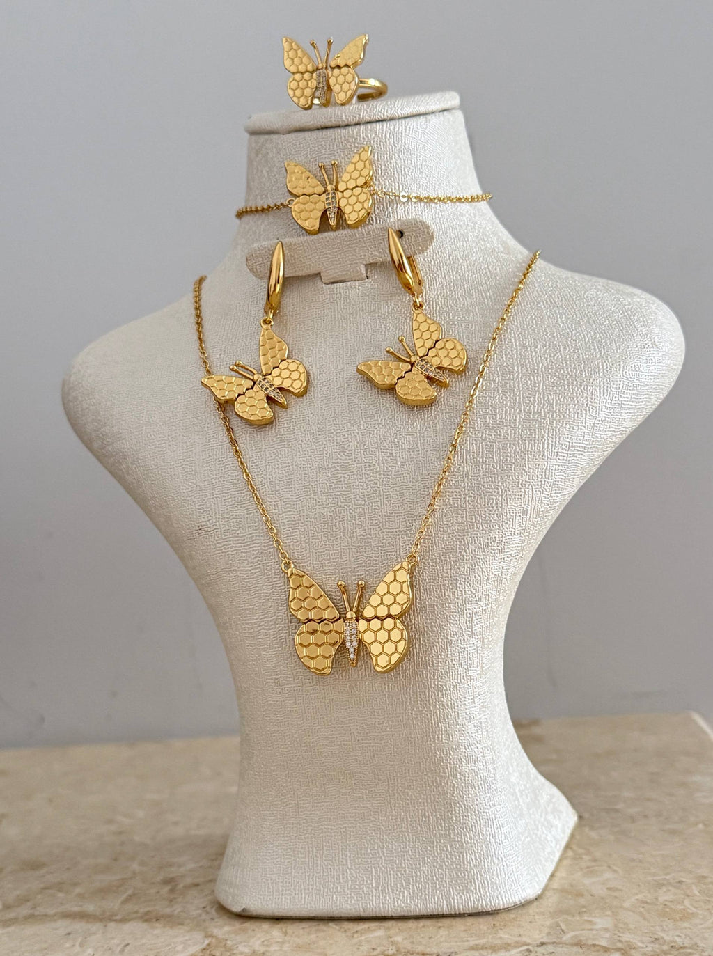Parure Papillon – طقم 4 قطع